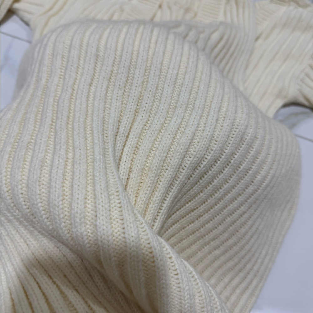 PINKO Sweater Dress with cut out shoulders - Picture 6 of 8